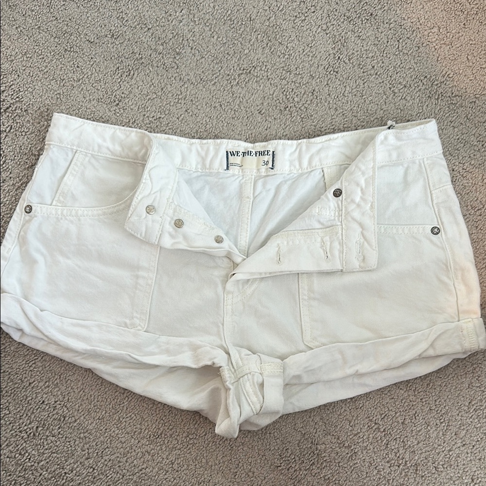 We The Free Women's Cream Jean Shorts